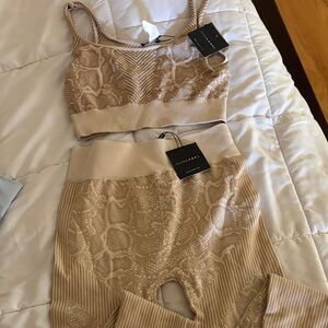 JLUXLABEL Beige Snake-Print Seamless Bralette & Leggings Set